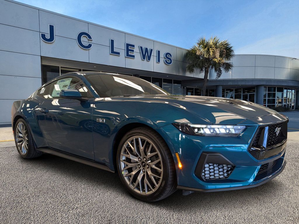 2026 Ford Mustang GT Premium Fastback