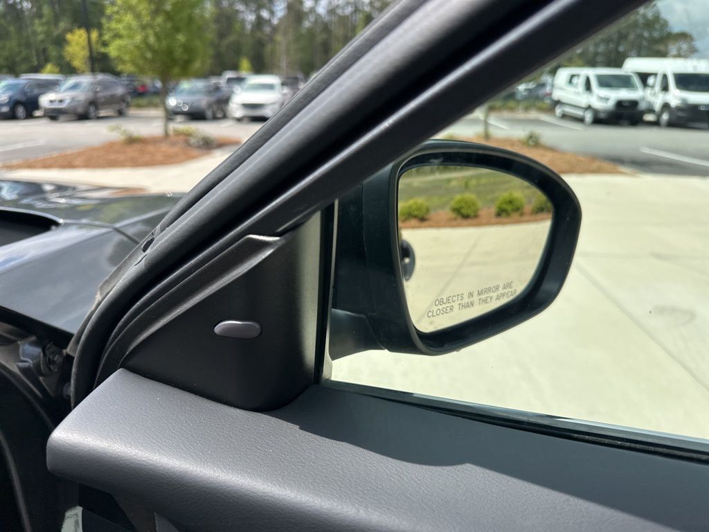 2022 Gun Metallic Nissan Altima 2.5 SR FWD Sedan