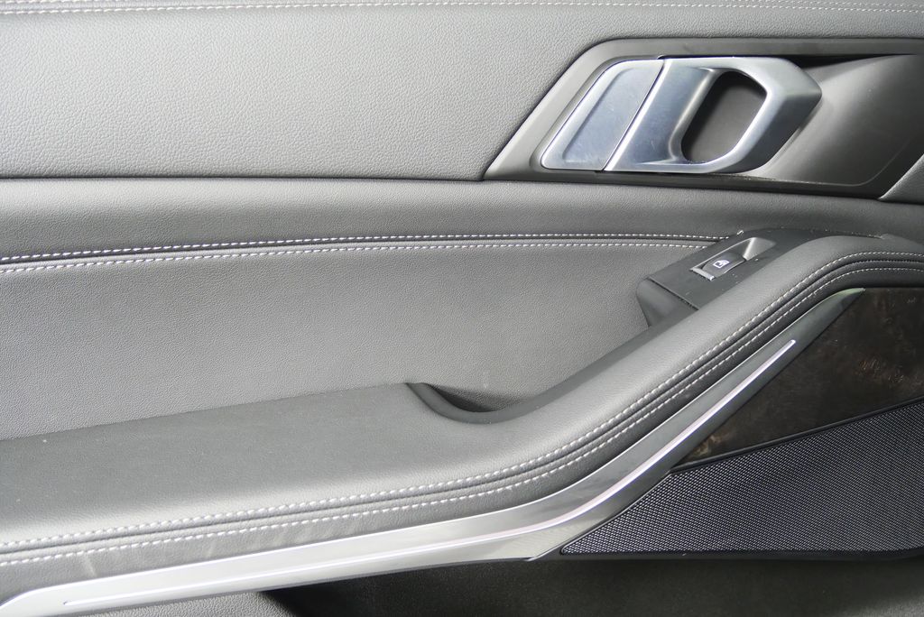 Thumbnail: 2023 BMW X5 - 14