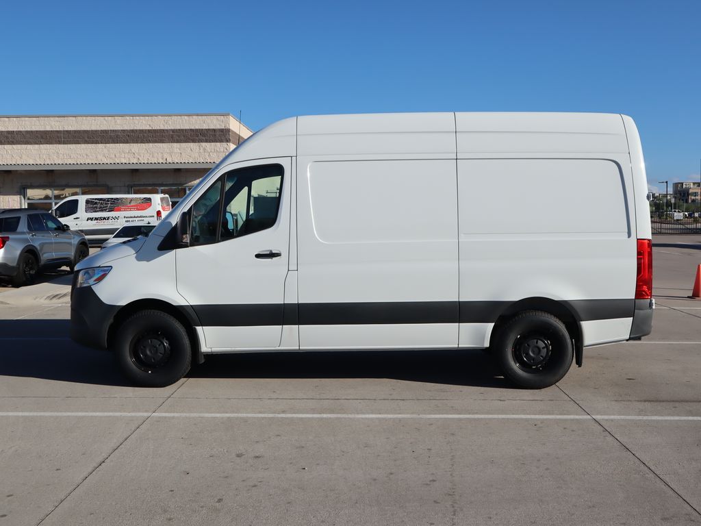 Thumbnail: 2023 Mercedes-Benz Sprinter - 8