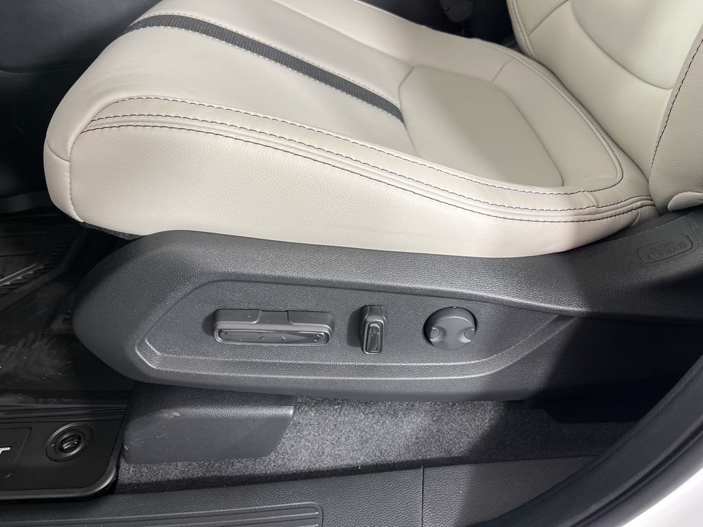 Thumbnail: 2026 Honda Pilot - 24