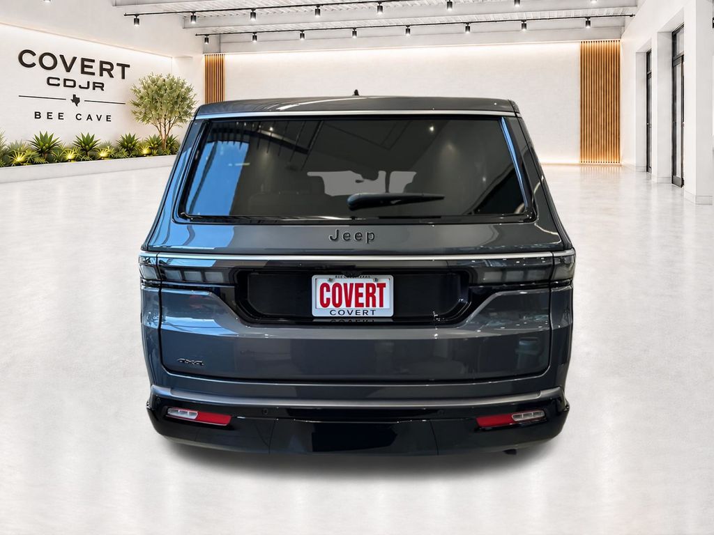 New 2026 Gray Jeep  image 9