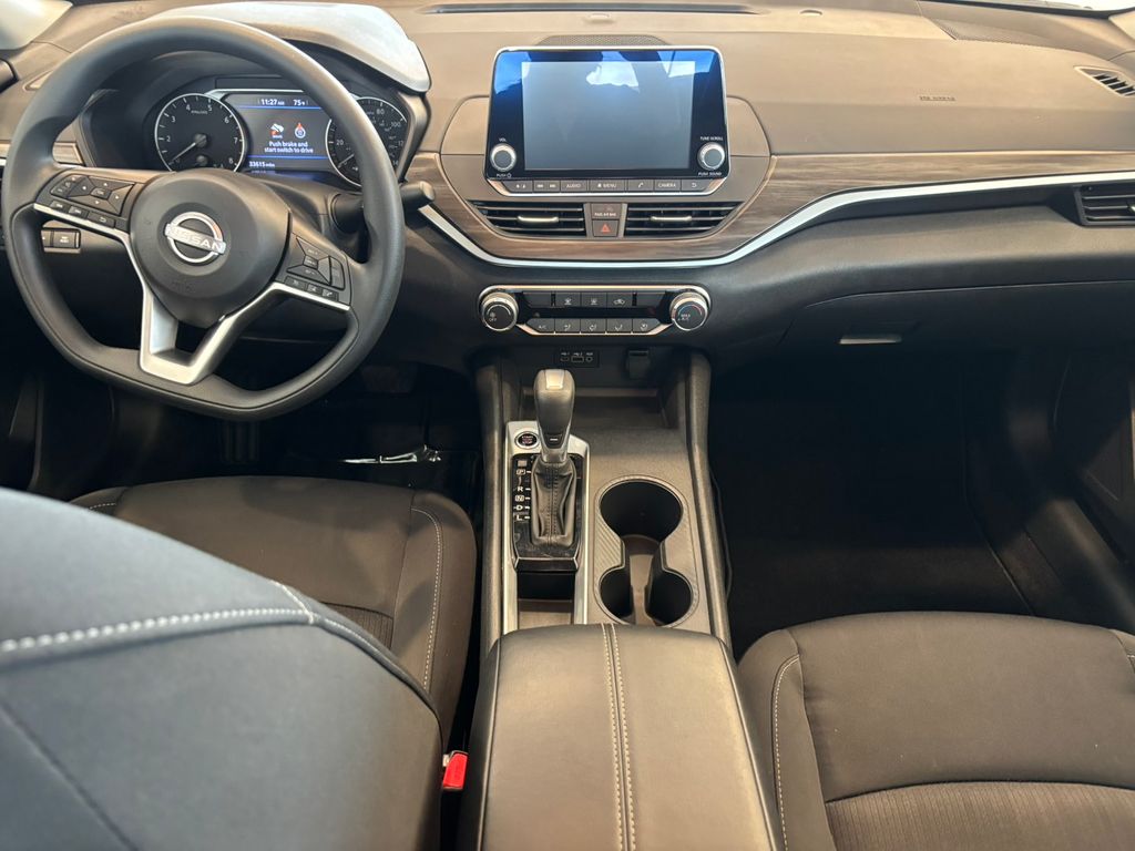 2025 Nissan Altima 2.5 SV
