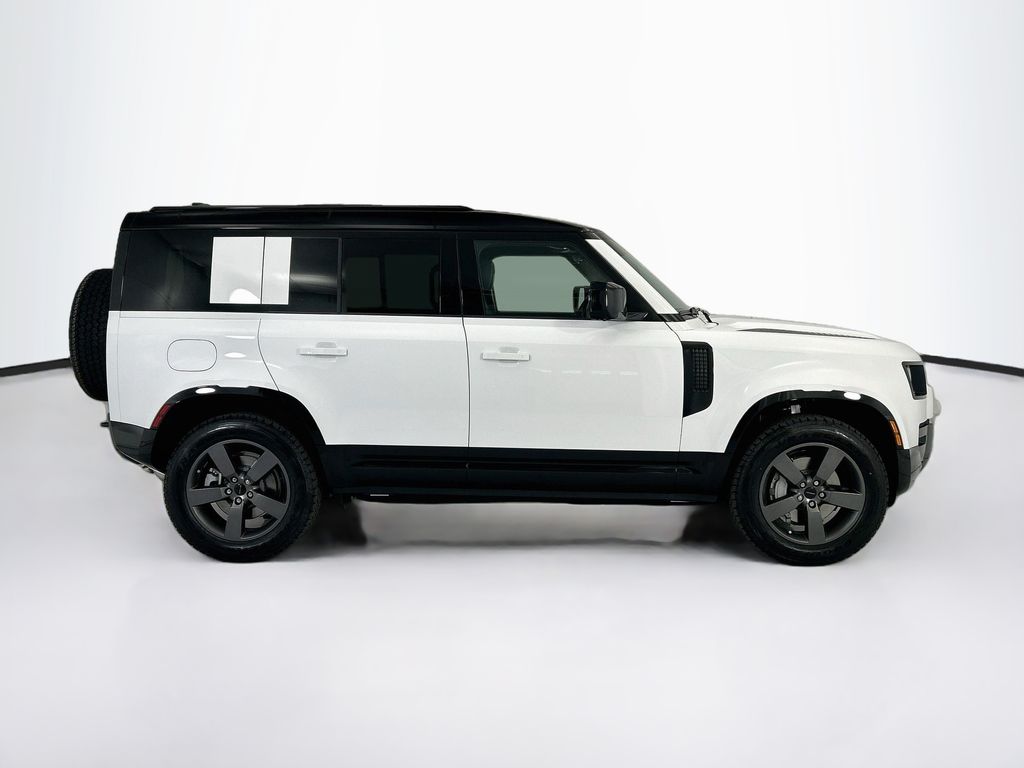 Thumbnail: 2026 Land Rover Defender - 4