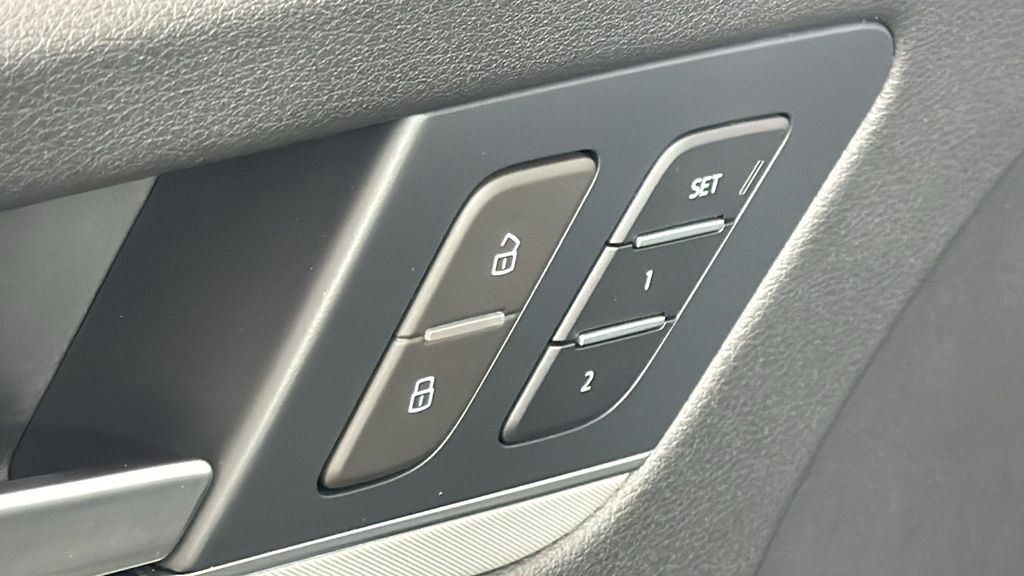 2024 Audi Q5 e Premium 29