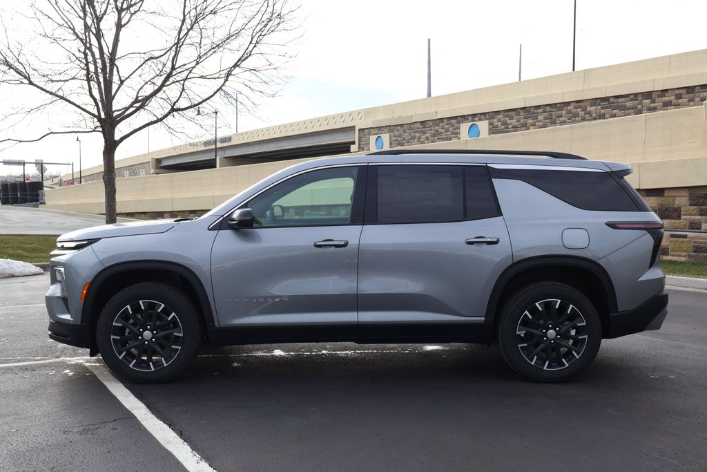 Thumbnail: 2026 Chevrolet Traverse - 4