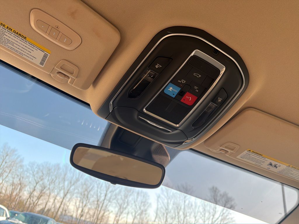 Thumbnail: 2021 Jeep Grand Cherokee L - 13