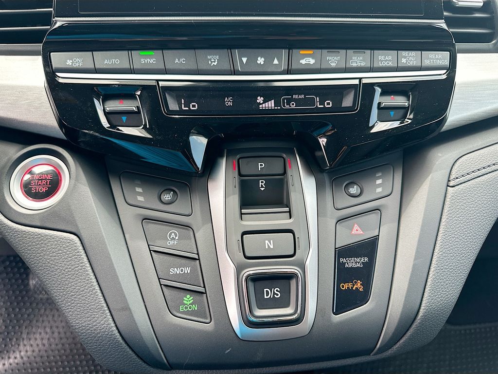 2025 Honda Odyssey EX-L 13