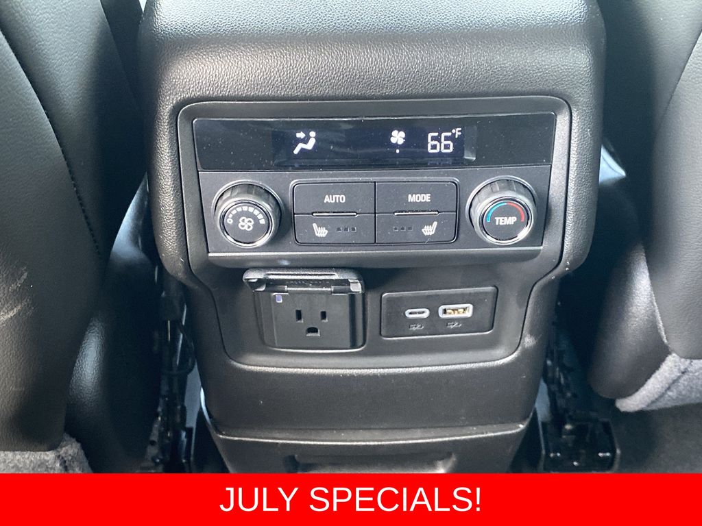 Used 2023 GMC Acadia SUV
