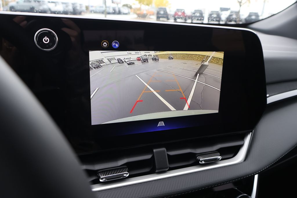 Thumbnail: 2026 Chevrolet Equinox - 25