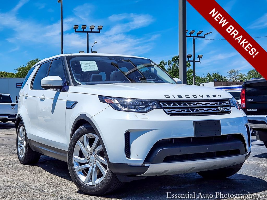 White 2017 Land Rover Discovery SUV / Crossover All-Wheel Drive 8-Speed Automatic