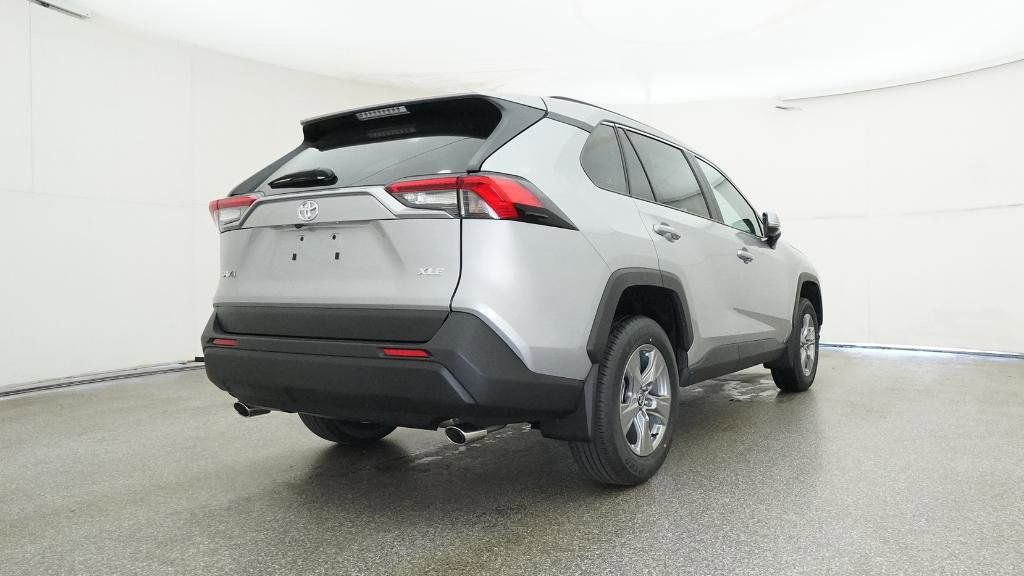 Thumbnail: 2025 Toyota RAV4 - 13