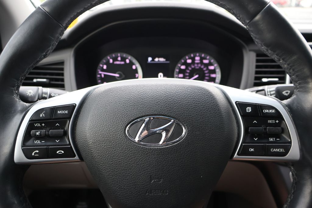 Thumbnail: 2019 Hyundai Sonata - 15