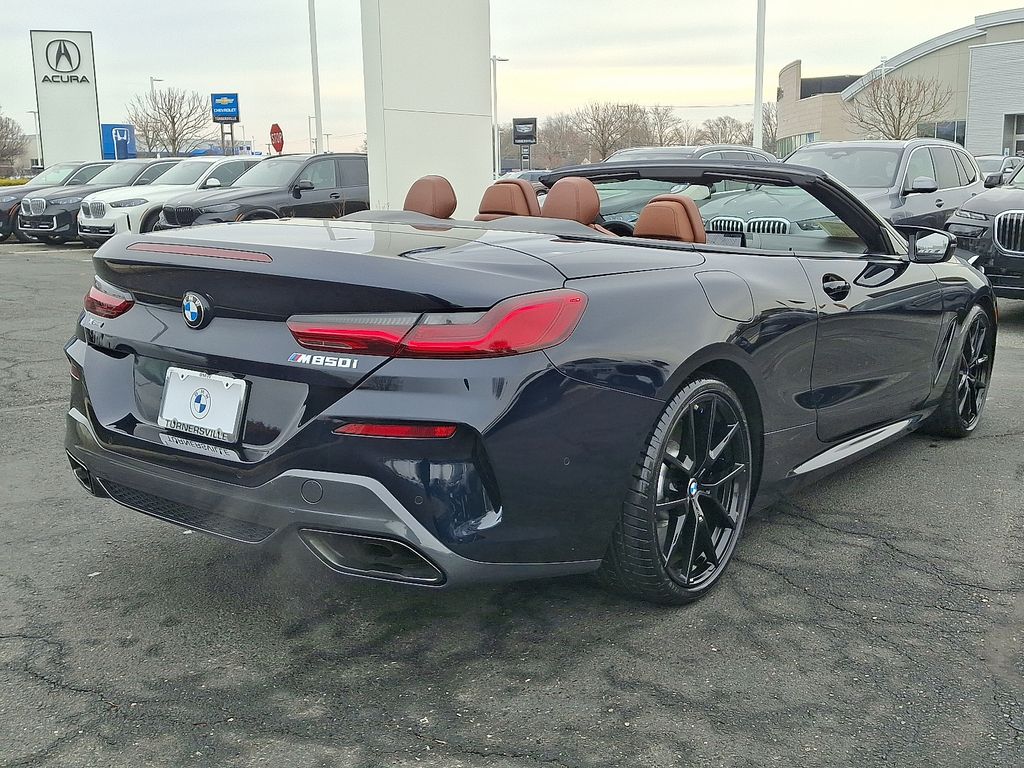 Thumbnail: 2023 BMW 8 Series - 6