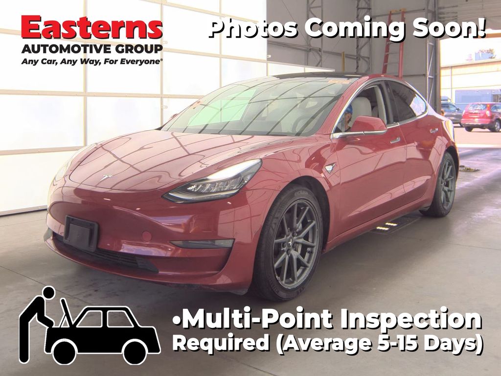 2019 Tesla Model 3 Rear-Wheel Drive Mid Range's photo