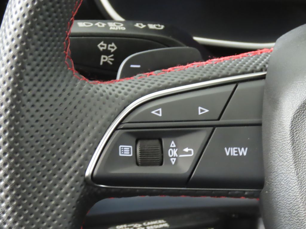 Thumbnail: 2025 Audi Q3 - 17