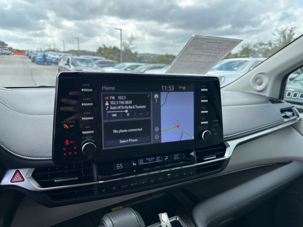 Used Car 2021 Toyota Sienna  For Sale Under $35,000 In Austin, Texas