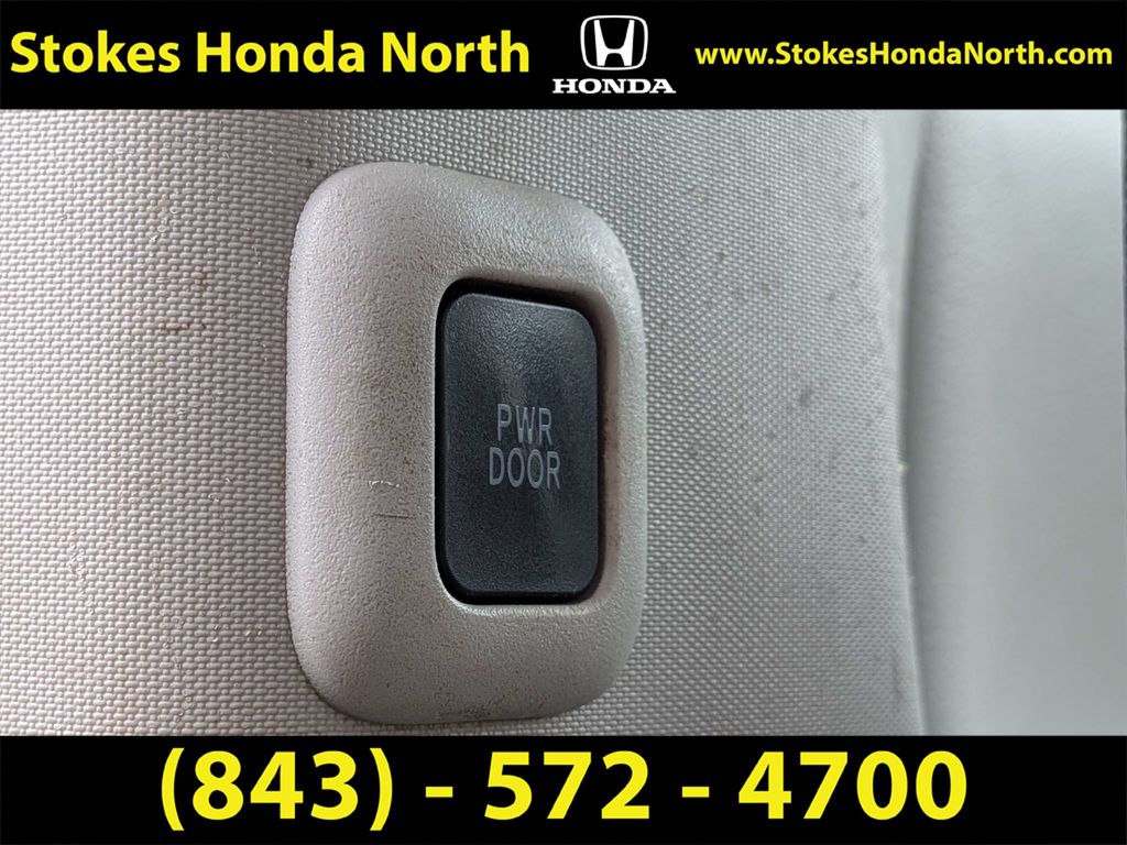 Used 2013 Toyota Sienna Van
