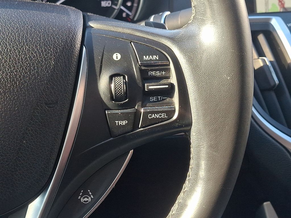 Thumbnail: 2015 Acura TLX - 21