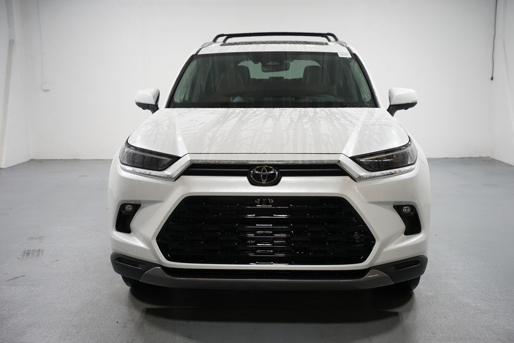 Thumbnail: 2025 Toyota Grand Highlander - 2