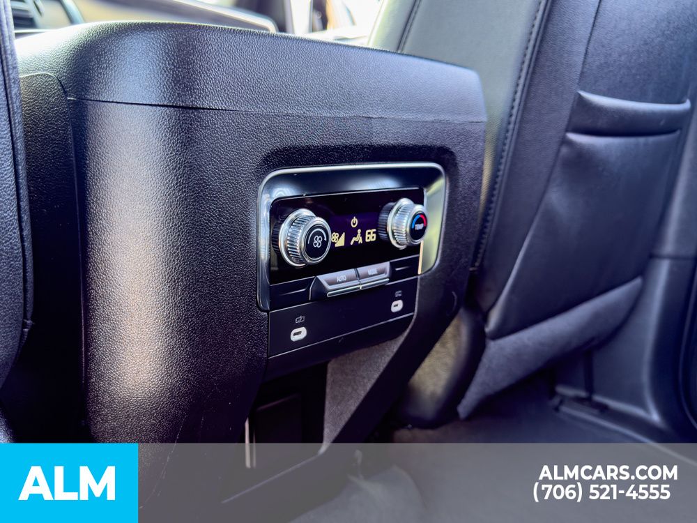 Used 2024 Black GMC SLT image 21