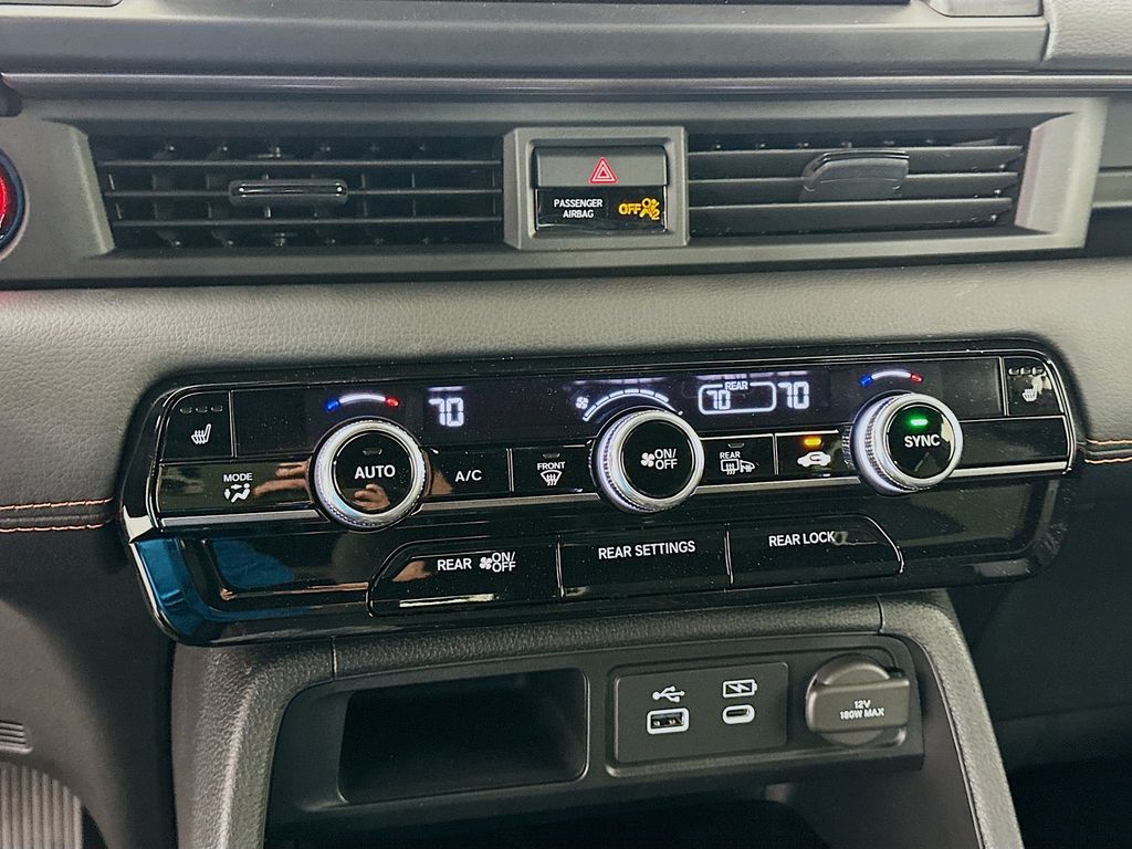 Thumbnail: 2025 Honda Pilot - 13