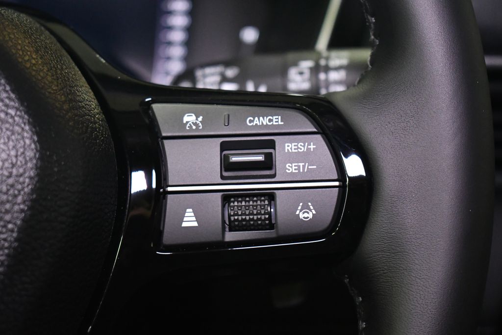 Thumbnail: 2026 Honda Pilot - 16