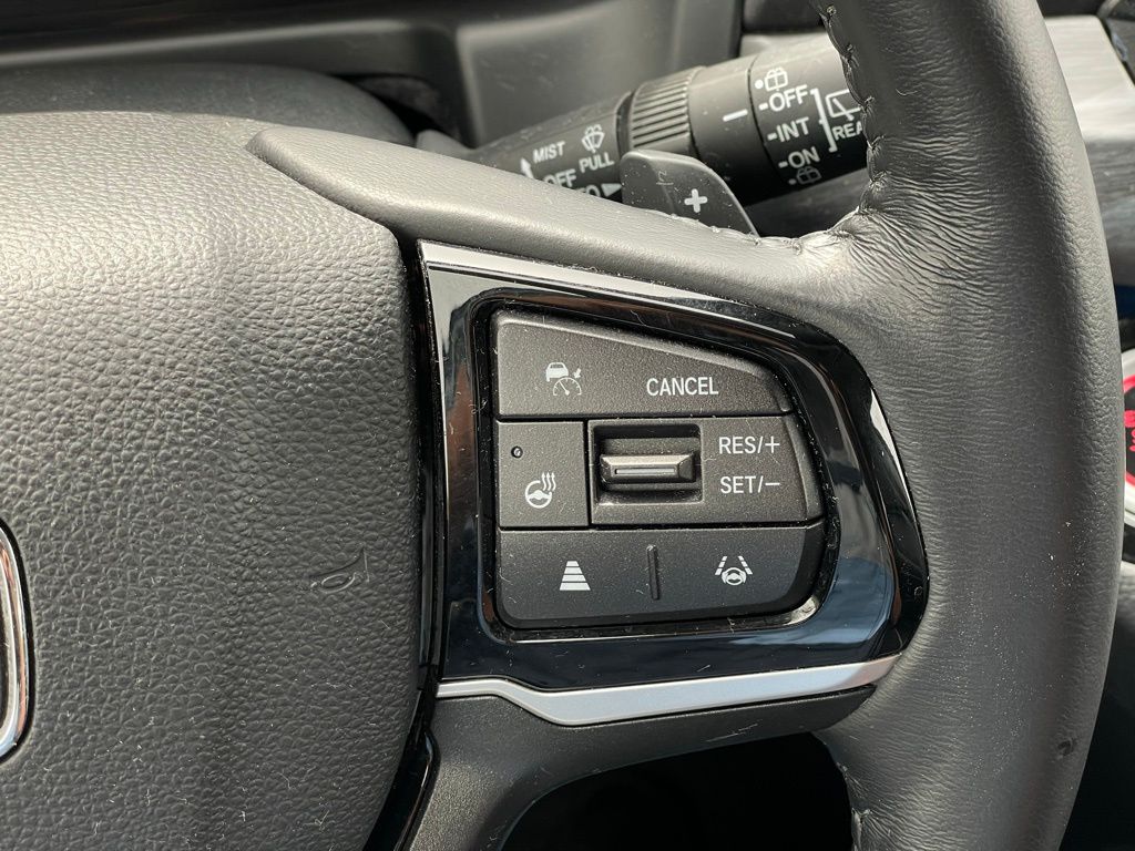 Thumbnail: 2025 Honda Odyssey - 14