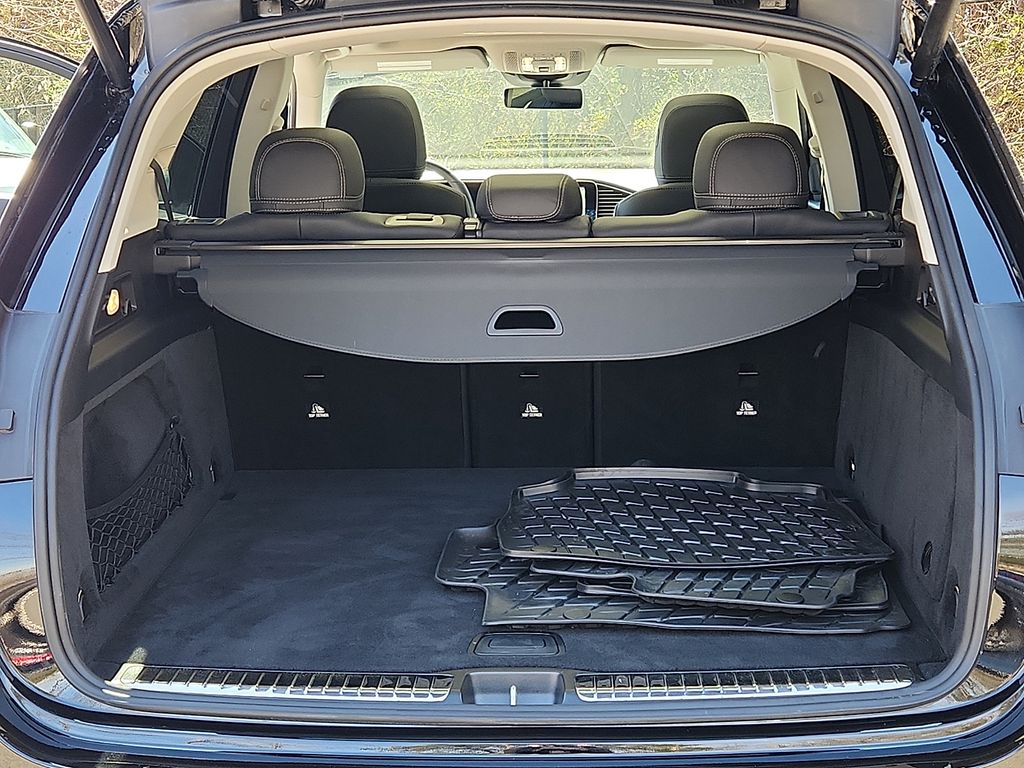 Thumbnail: 2026 Mercedes-Benz GLE - 27