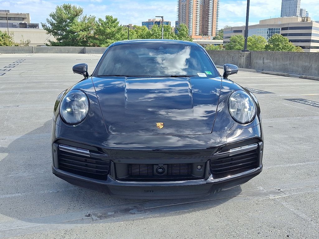 Thumbnail: 2021 Porsche 911 - 6