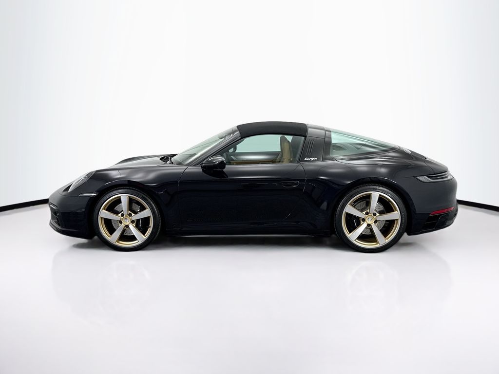 Thumbnail: 2024 Porsche 911 - 14