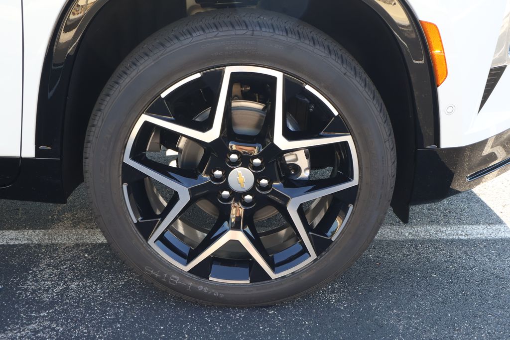 Thumbnail: 2026 Chevrolet Traverse - 11