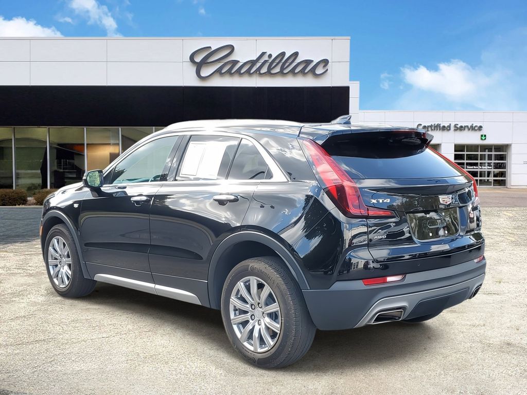 2023 Cadillac XT4 Premium Luxury 5