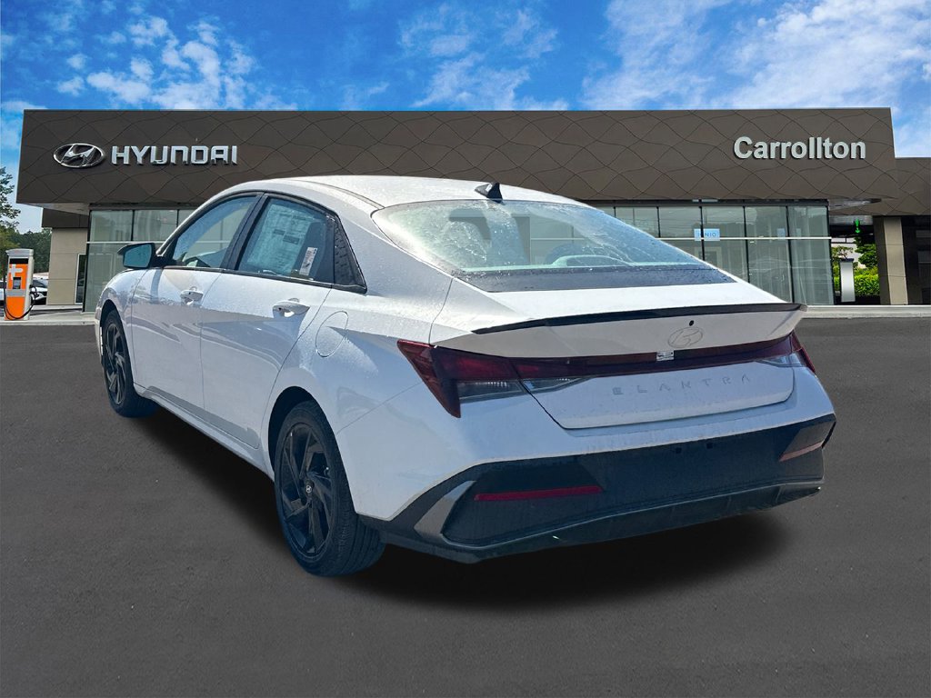 New 2026 White HYUNDAI SEL Sport image 8