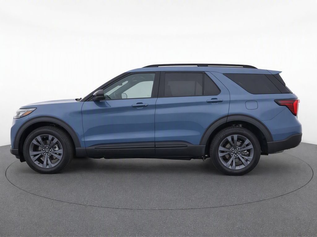 New 2026 Vapor Blue Metallic Ford Active image 7