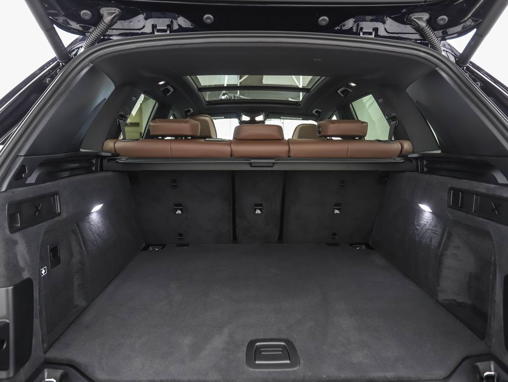 Thumbnail: 2026 BMW X5 - 25