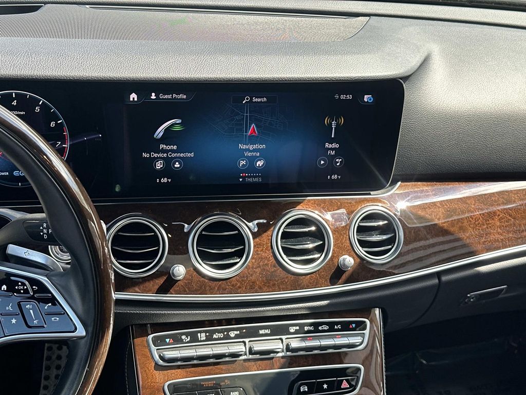 Thumbnail: 2023 Mercedes-Benz E-Class - 32