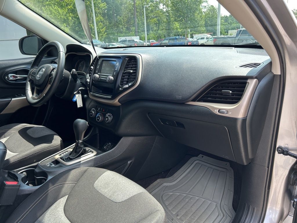 2018 Jeep Cherokee Latitude