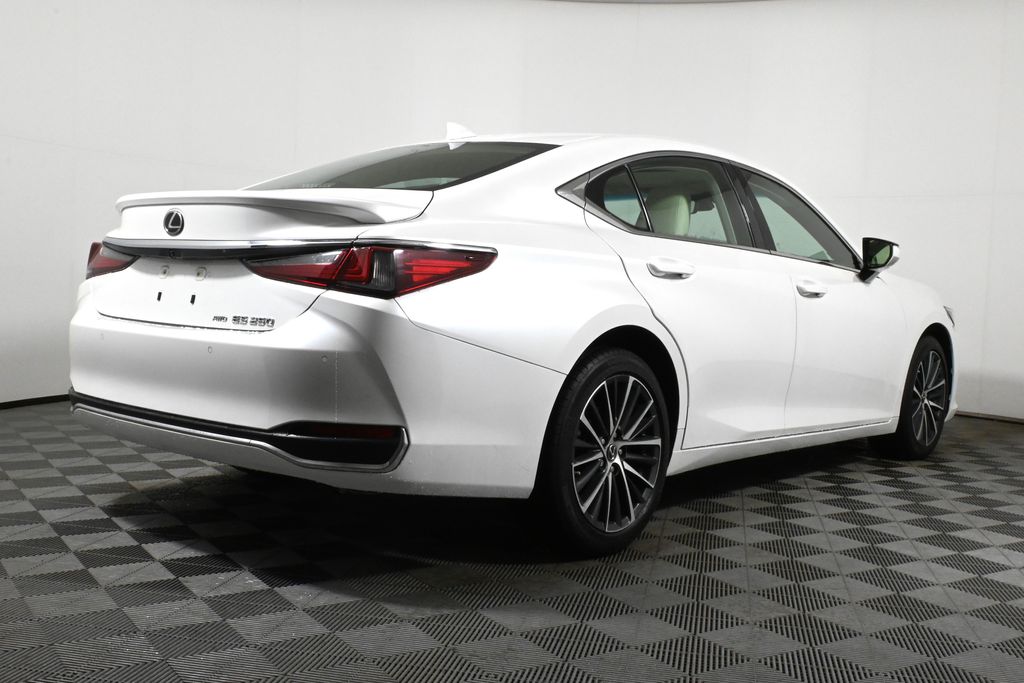 2022 Lexus ES 250 7