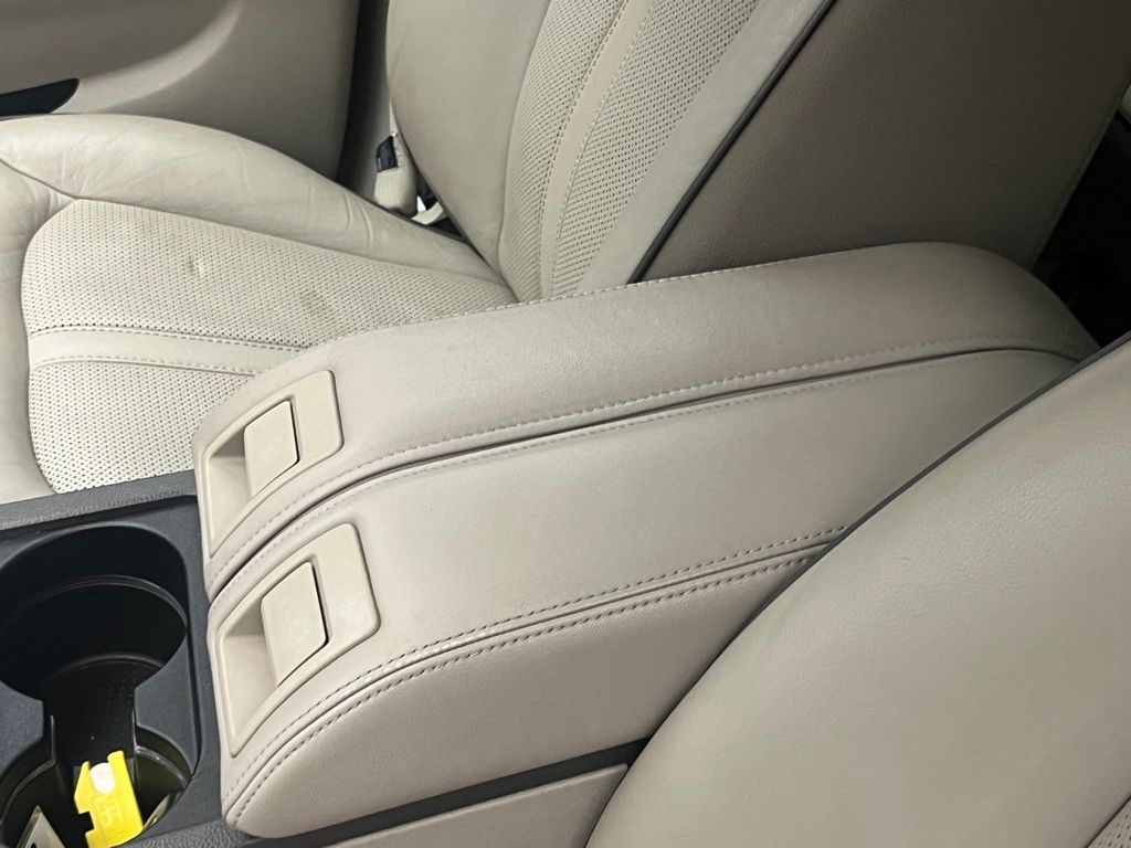 Thumbnail: 2013 Lincoln MKX - 20