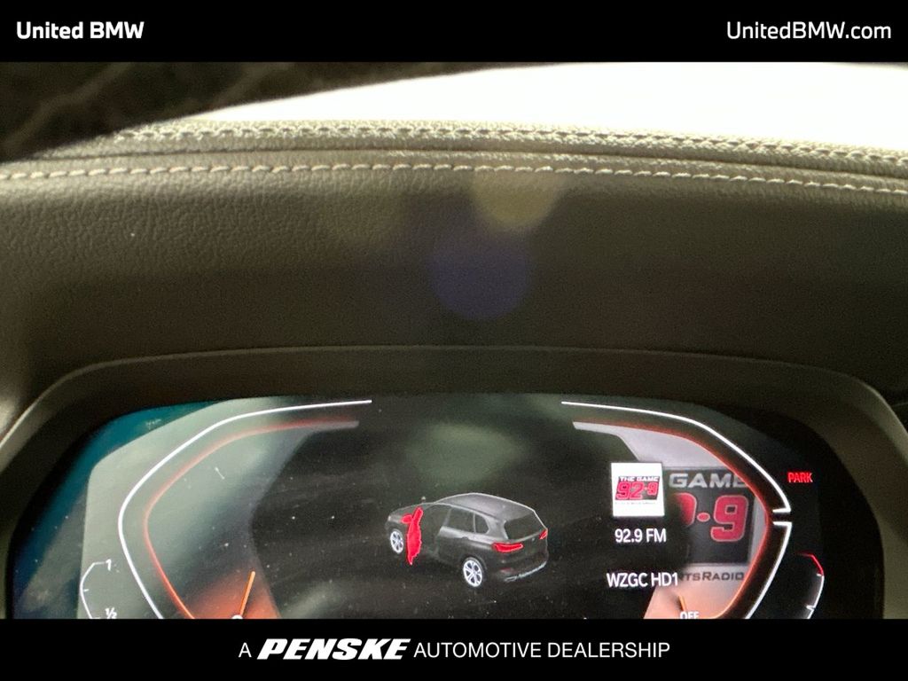 Thumbnail: 2022 BMW X5 - 15