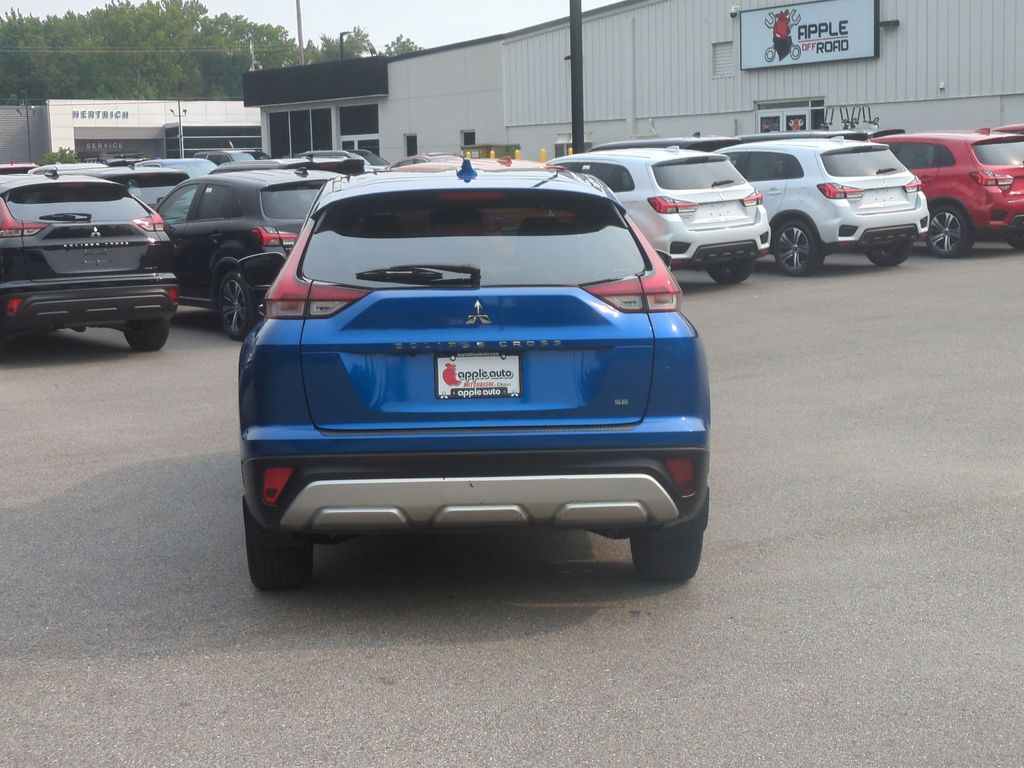2023 Mitsubishi Eclipse Cross SE