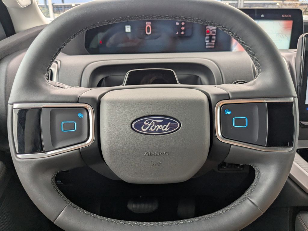 2025 Ford Expedition Active MAX