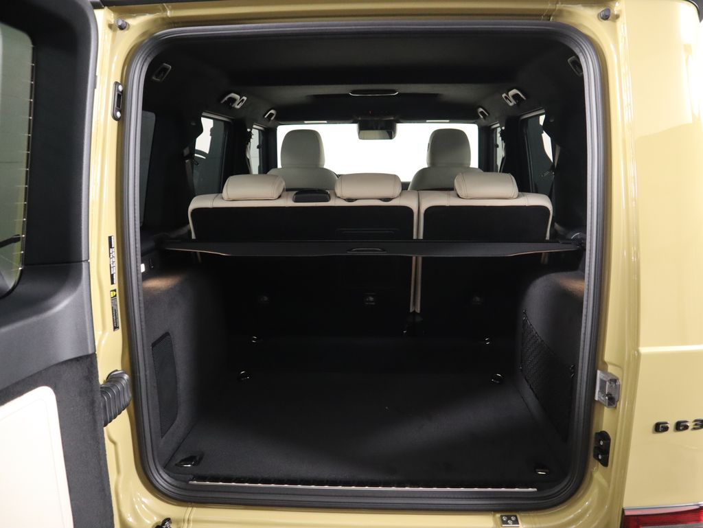 Thumbnail: 2026 Mercedes-Benz G-Class - 30