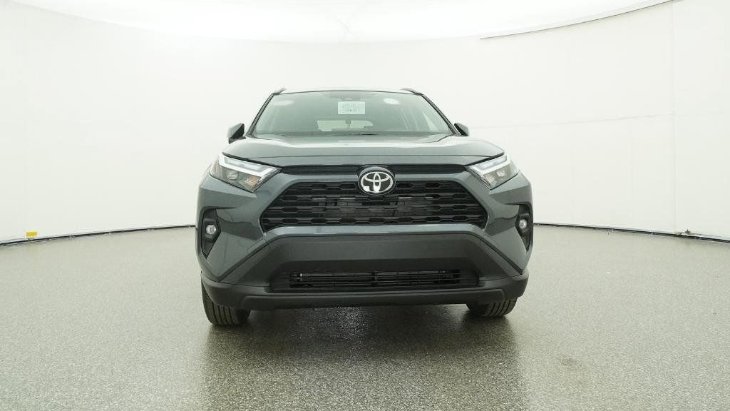 Thumbnail: 2025 Toyota RAV4 - 22