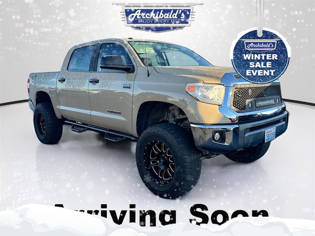 2017 Toyota Tundra SR5 CrewMax 5.7L 4WD