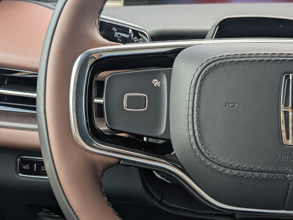 2025 Lincoln Navigator Reserve L