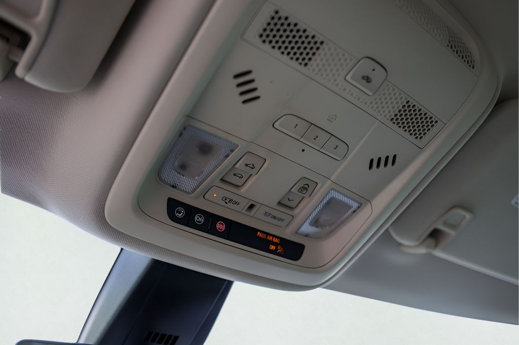 Used Car 2022 Cadillac Xt5  Premium Luxury For Sale Under $30,000 In Austin, Texas