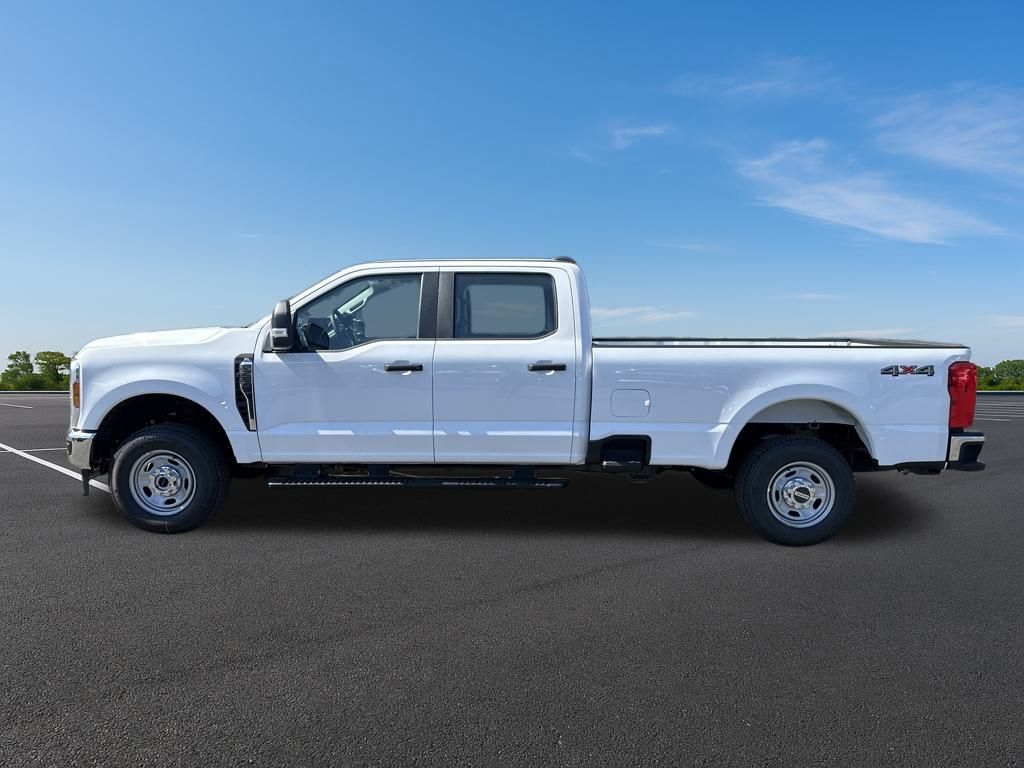 New 2026 Ford Super Duty F-250 Crew Cab 8' Box XL