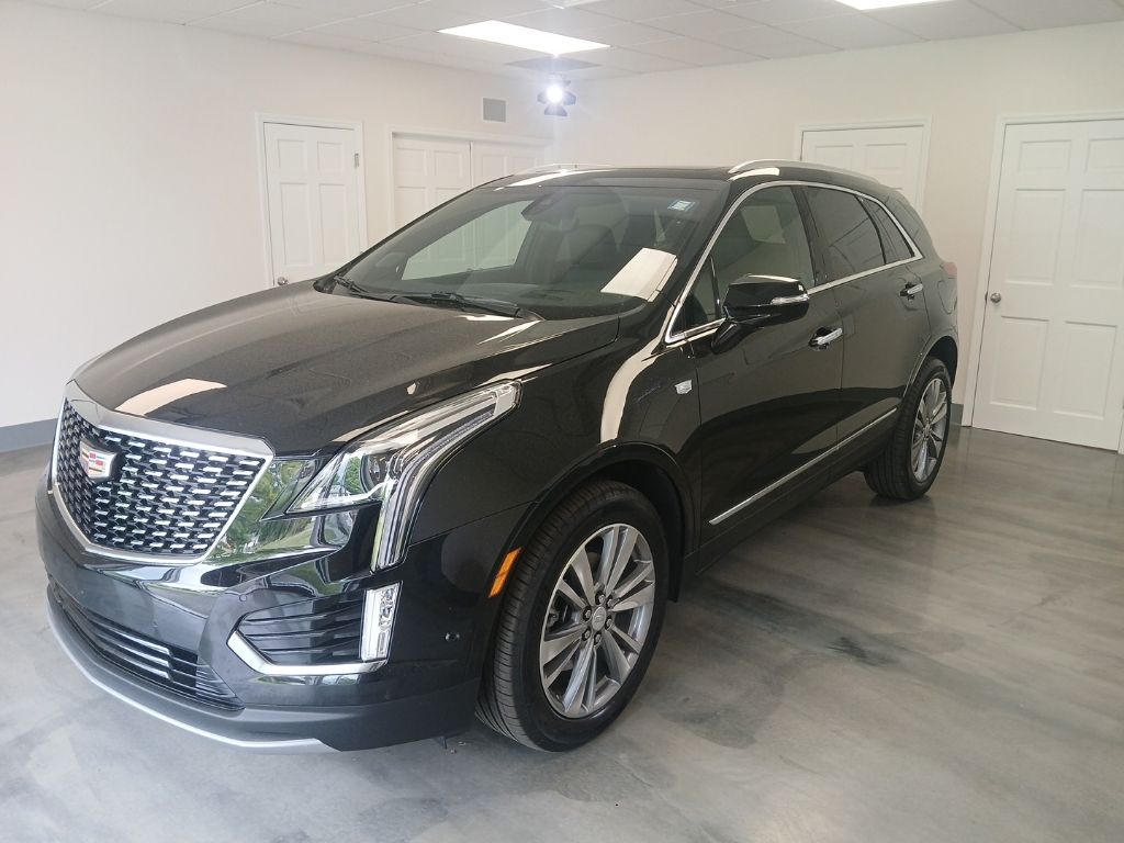 used 2025 Cadillac XT5 car, priced at $49,450